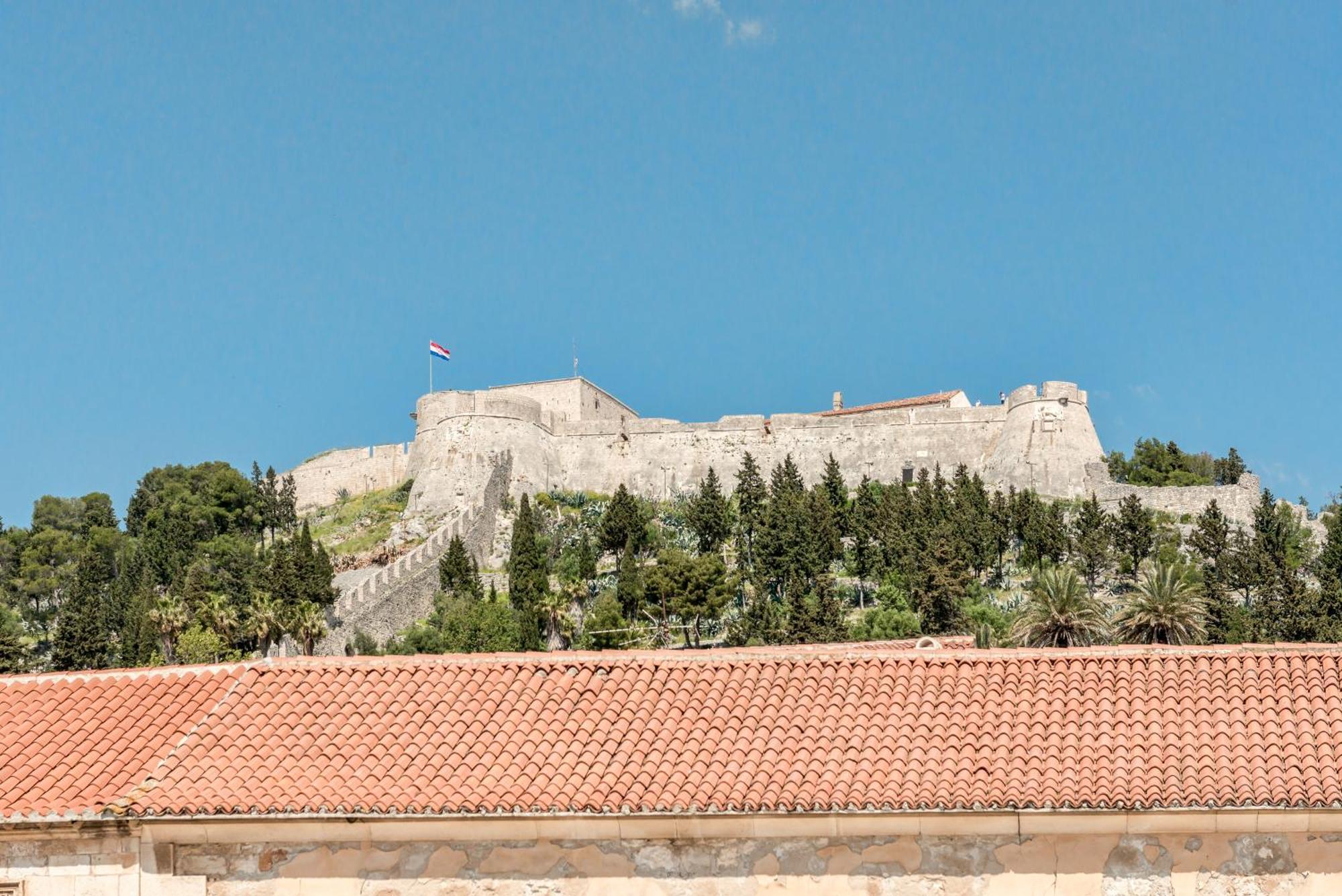 Tudor Hvar Town